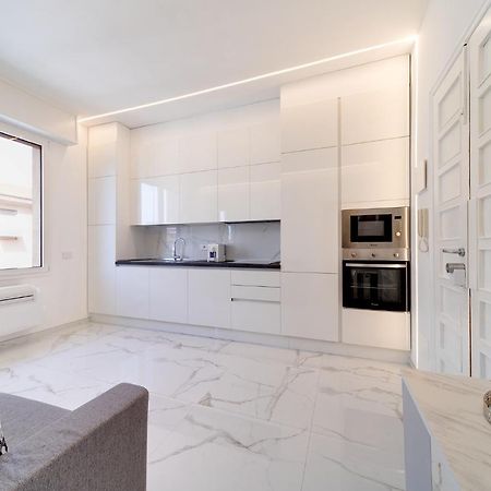 Suite Aurora Luxury In The Center Of Sanremo Eksteriør bilde