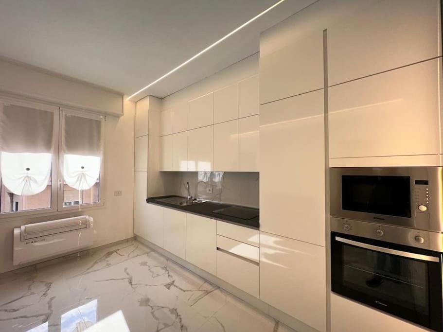 Suite Aurora Luxury In The Center Of Sanremo Eksteriør bilde