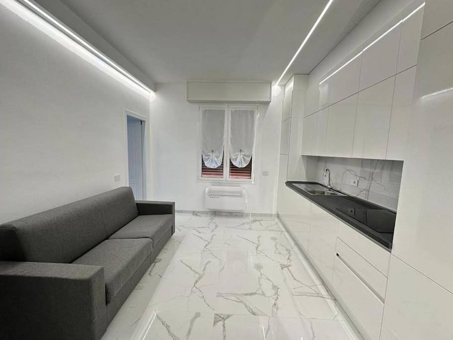 Suite Aurora Luxury In The Center Of Sanremo Eksteriør bilde