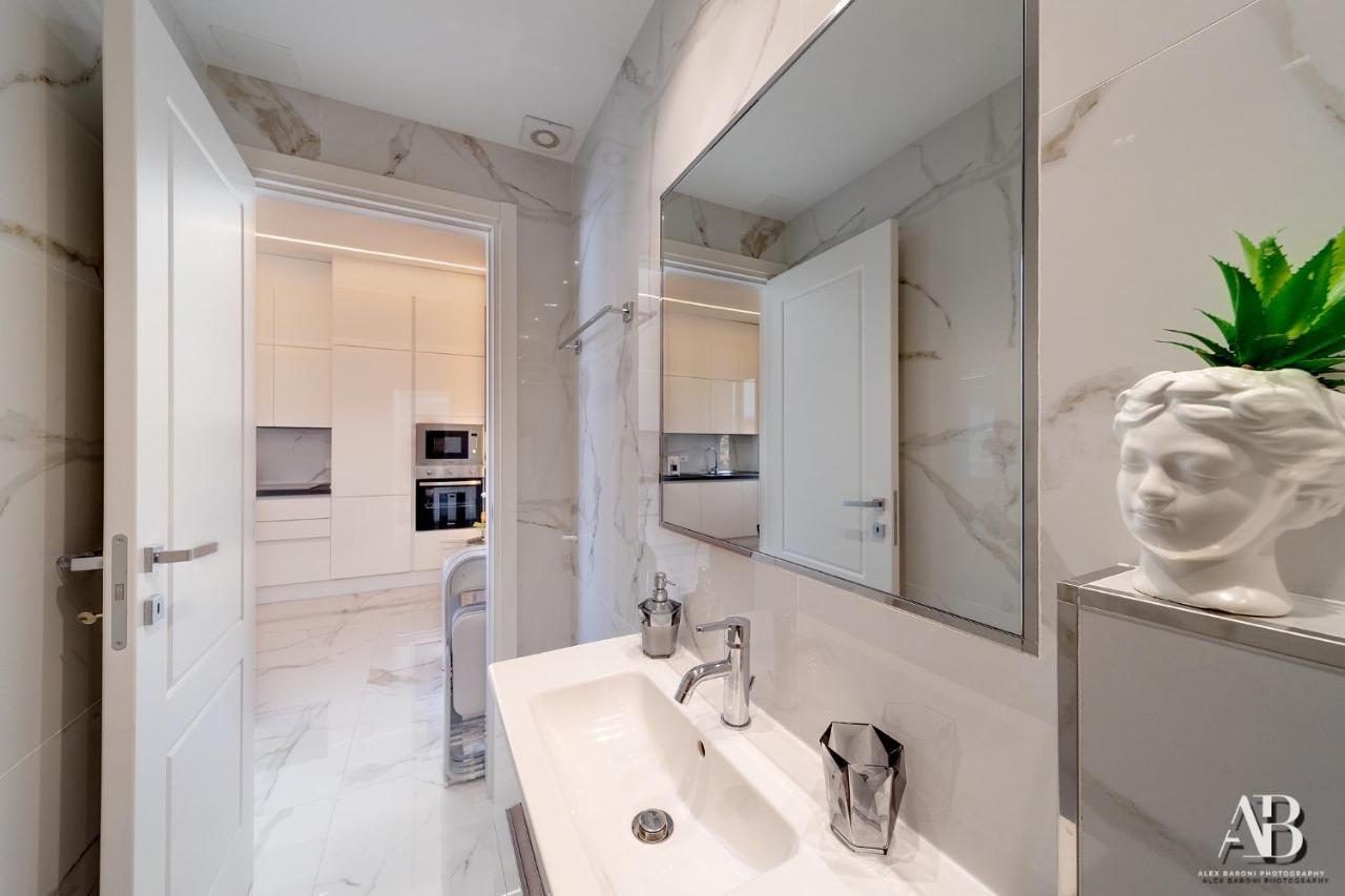 Suite Aurora Luxury In The Center Of Sanremo Eksteriør bilde