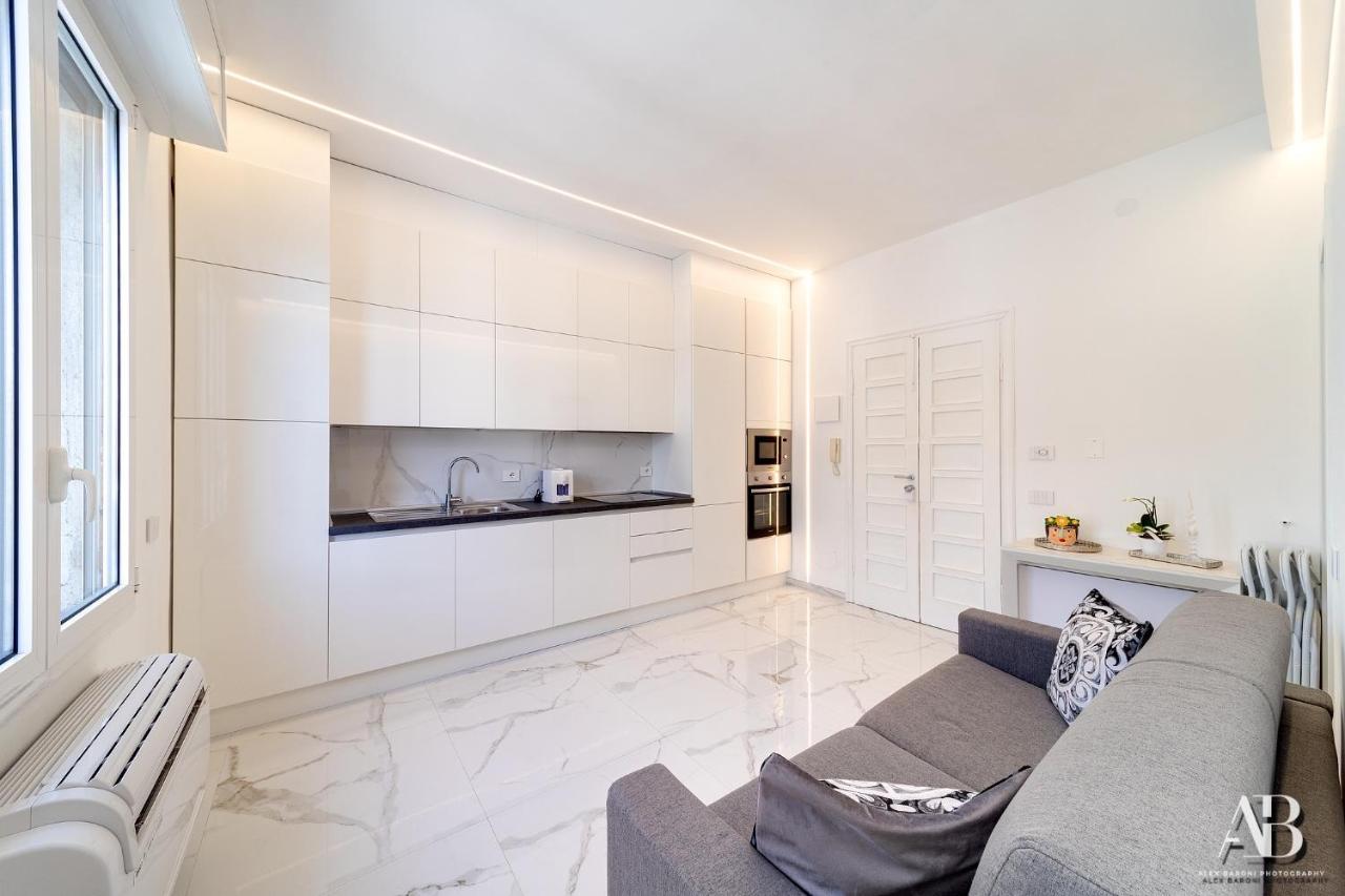 Suite Aurora Luxury In The Center Of Sanremo Eksteriør bilde