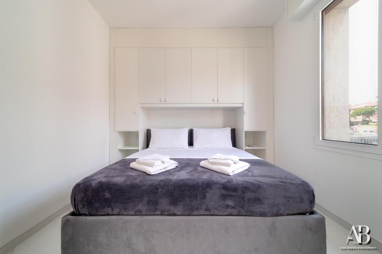 Suite Aurora Luxury In The Center Of Sanremo Eksteriør bilde